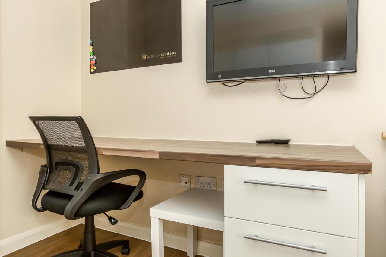 Zeni Studio, In Central London Ngoại thất bức ảnh